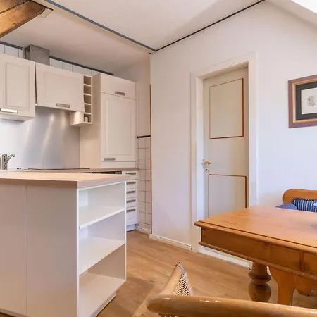 Grain Floor F6 Comfortable Vacation